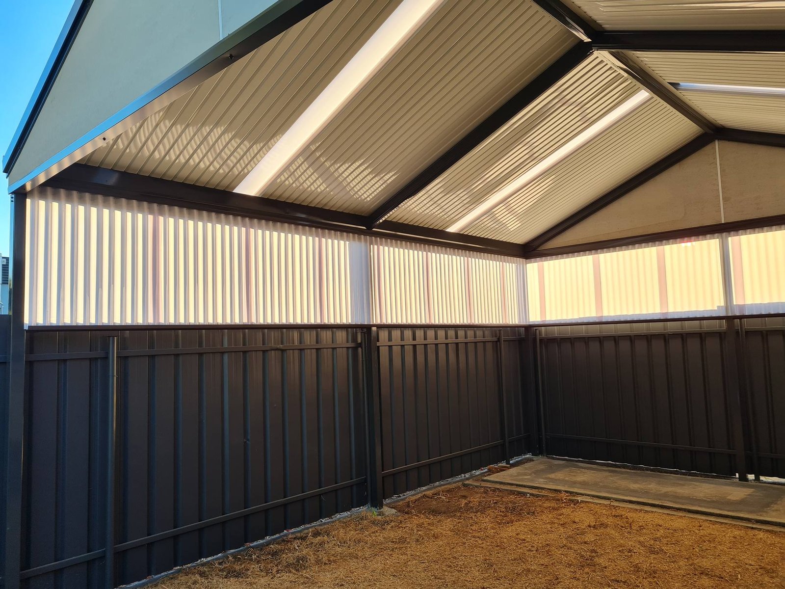 Gable verandah roof and outdoor space